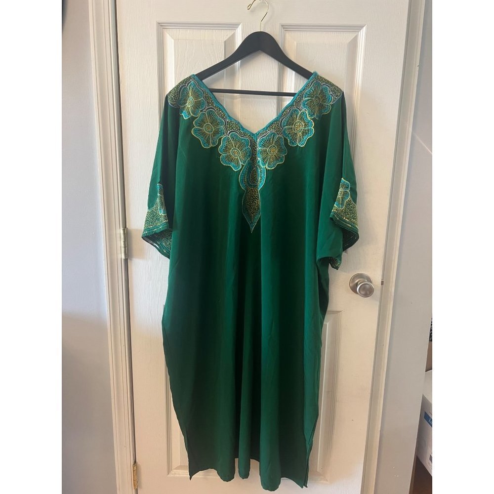 Beautiful‎ green/teal/gold Kafton dress. No material or size tag